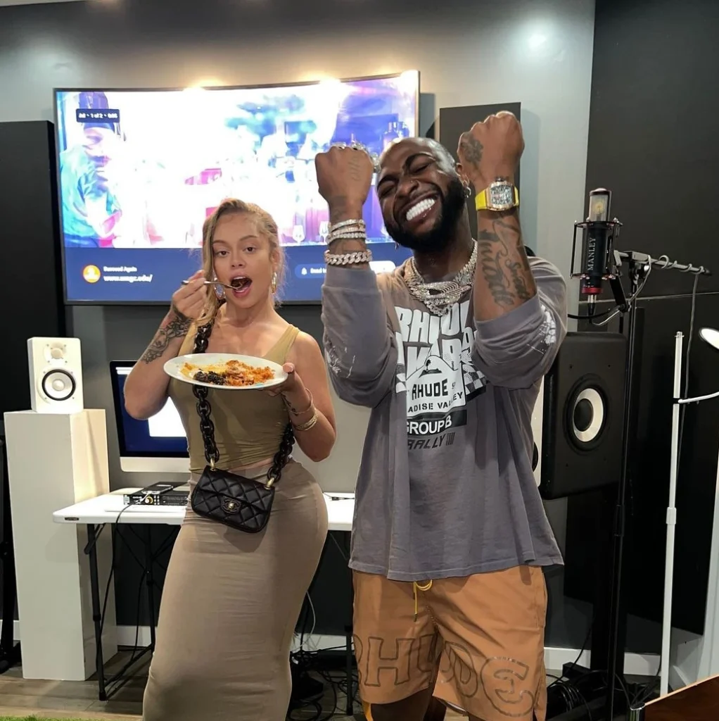 Davido – Unavailable (Remix) Ft. Musa Keys & Latto